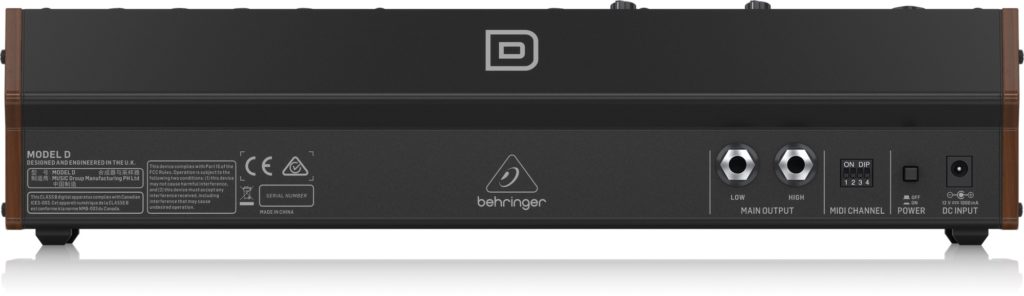 Behringer Model d recensione opinioni review opinions test alessandro cardinale smstrumentimusicali