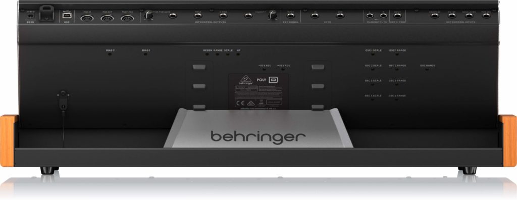 Behringer Poly-D synth hardware sintetizzatore analog music producer strumenti musicali