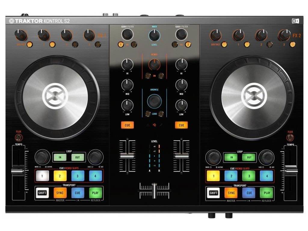 Native Instruments Traktor Kontrol S2 mk3 controller dj midi music strumenti musicali test