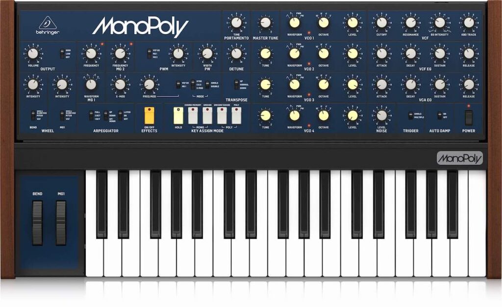 Behringer MonoPoly synth hardware musc producer tastiera keyboard vintage strumenti musicali