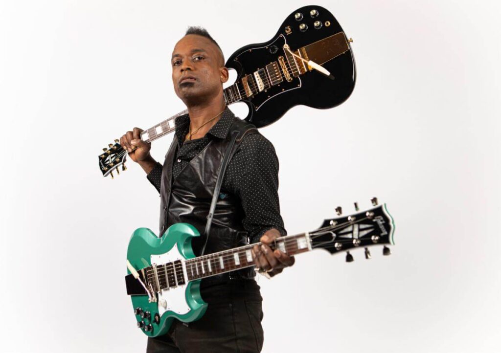 Gibson SG Custom Kirk Douglas chitarra guitar electric the roots jimmy fallon signature strumenti musicali