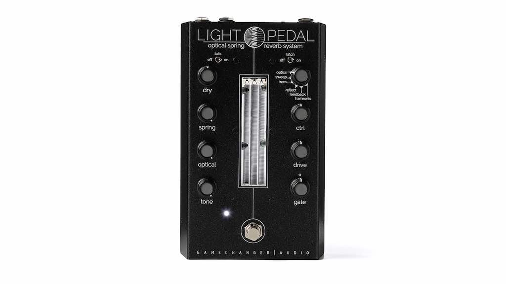 Gamechanger Audio Light Pedal chitarra fx pedale stompbox guitar backline strumenti musicali