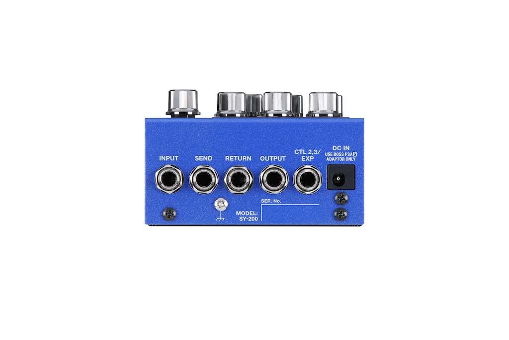 Boss SY200 pedale stompbox hardware digital synth strumentimusicali