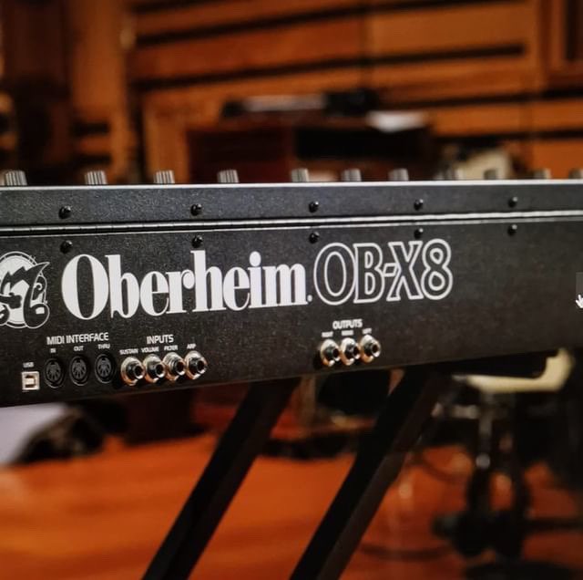Oberhem OB-X8 obx8 ob x8 price prezzo oberheim ob-x ob-xa ob-8 synth leak strumentimusicali