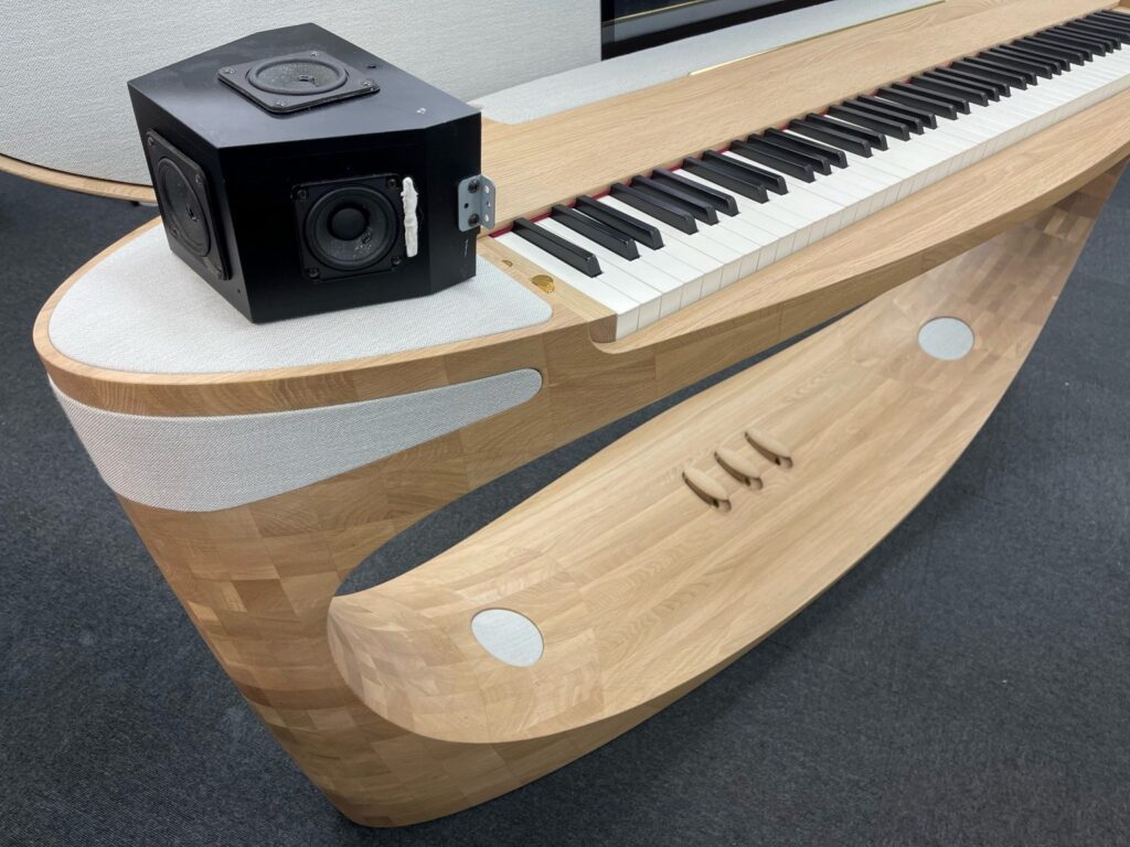 concept piano