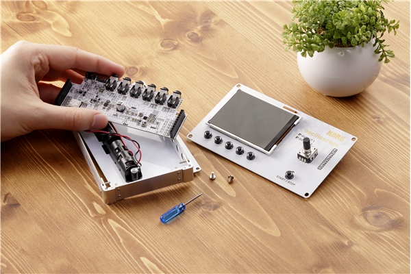 Korg NuTekt NTS-2 kit DIY oscilloscopio a quattro ingressi, generatore di forme d'onda, analizzatore di spettro, sintonizzatore news algam eko smstrumentimusicali.it