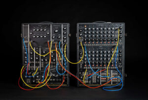 moog model 10 back in stock robert moog 1971 vintage modular synth news midiware smstrumentimusicali.it