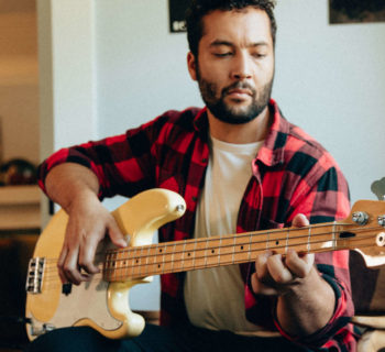 Fender bass tutorial online