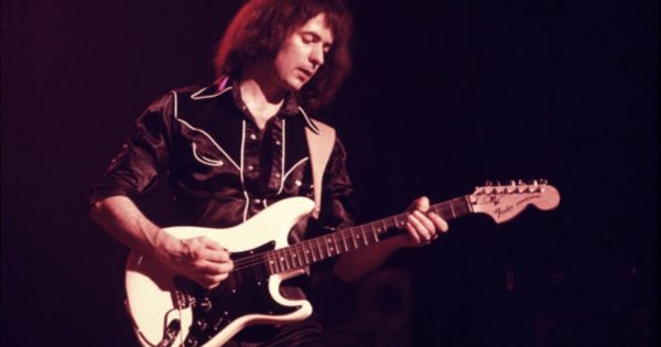 Ritchie Blackmore tutorial chitarra elettrica fender strato strumenti musicali