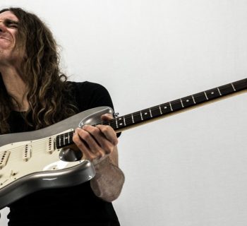 Nick Johnston chitarra clinic gold music schecter eventi strumenti musicali