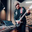 Ik Multimedia Joe Satriani mogar chitarra fx strumenti musicali