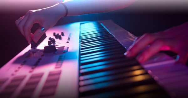 Arturia KeyLab 88 mkII controller tastiera keyboard midi midiware strumenti musicali