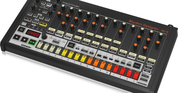 Behringer Rhythm Designer RD-8 drum machine strumenti musicali