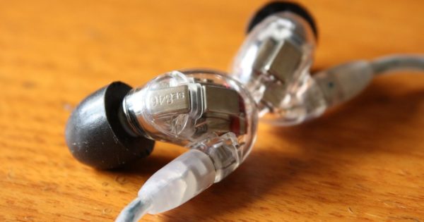 Shure SE846-CL in-ear monitor wireless audio pro live perform prase audiofader