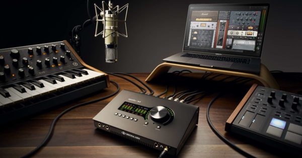 Universal Audio Apollo x4 interfaccia hardware studio pro home project audiofader