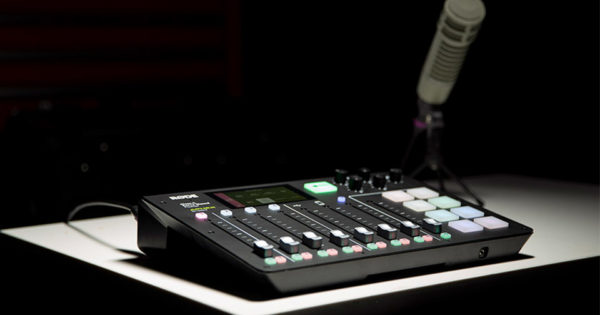 Røde RødeCaster pro midi music podcast broadcast radio rec mixer aggiornamento firmware electro-voice re20 strumenti musicali