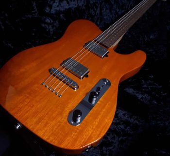 Suhr Custom Classic T Korina chitarra guitar backline strumenti musicali
