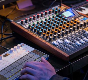 Tascam Model 12 mixer hardware digital usb rec live studio aeb strumenti musicali