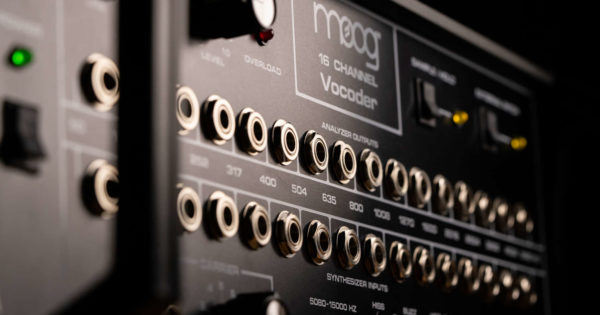 Moog Vocoder sintetizzatore hardware midiware strumenti musicali