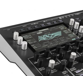 Waldorf Iridium synth hardware digital music producer desktop rackmount quantum rackmount format sounds soundwave strumenti musicali