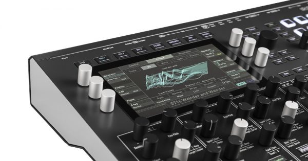 Waldorf Iridium synth hardware digital music producer desktop rackmount quantum rackmount format sounds soundwave strumenti musicali