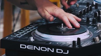 Denon DJ virtual software hardware player performance live strumenti musicali