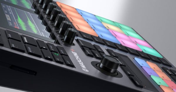 Native Instruments Maschine+ hardware producer music dj midi music komplete kontakt strumenti musicali prezzo
