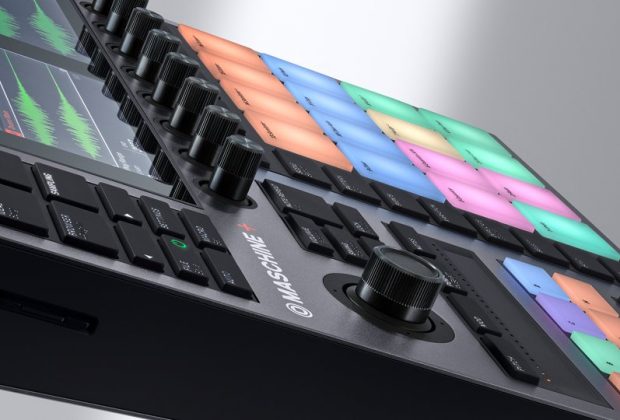 Native Instruments Maschine+ hardware producer music dj midi music komplete kontakt strumenti musicali prezzo