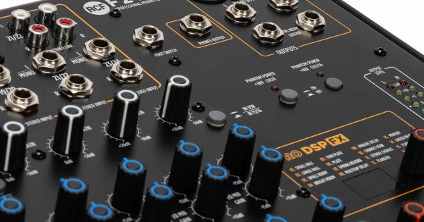 RCF F-24XR mixer hardware live record rec strumenti musicali
