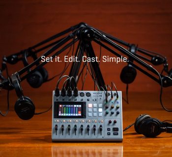 Zoom Podtrack P8 mixer hardware live broadcast podcast mogar strumenti musicali