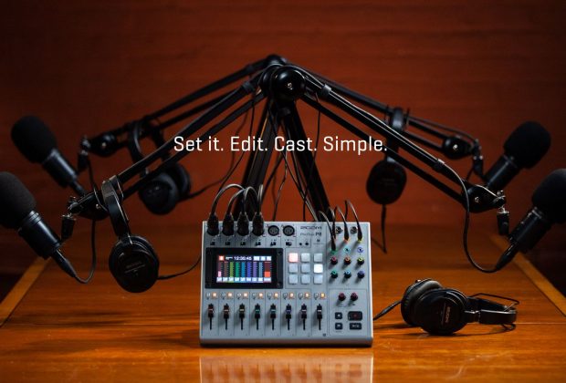 Zoom Podtrack P8 mixer hardware live broadcast podcast mogar strumenti musicali