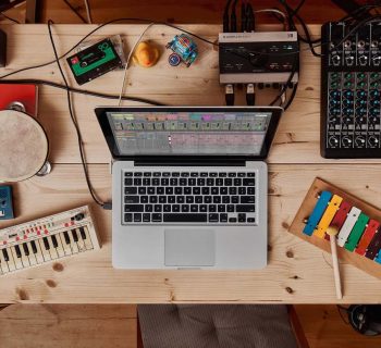 Ableton Live 11 daw software producer music dj virtual instrument synth rec edit mix strumenti musicali