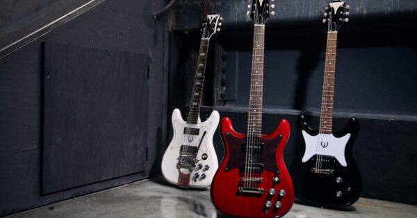 Epiphone Crestwood Custom Polaris White, Epiphone Wilshire Cherry, Epiphone Coronet Ebony guitar chitarra strumenti musicali gibson