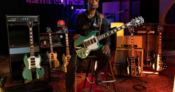 Gibson SG Custom Kirk Douglas chitarra guitar electric the roots jimmy fallon signature strumenti musicali prezzo price