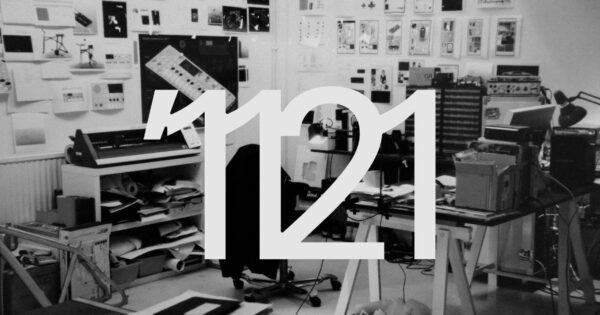 teenage engineering o21 anniversary synth hardware sintetizzatore producer music midiware strumentimusicali
