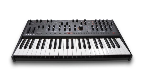 Sequential circuits Take 5 synth hardware digital sintetizzatore strumentimusicali
