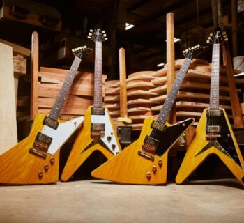 Gibson 1958 Korina Explorer Flying V chitarra elettrica electric guitar vintage reissue modern strumentimusicali