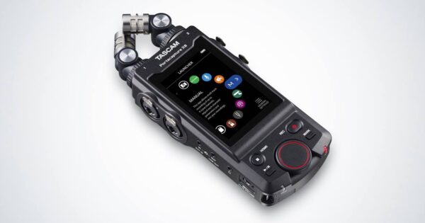 Tascam Portacapture x8 registratore portatile multitraccia field recording registrazioni di campo aeb distribuzioni strumentimusicali