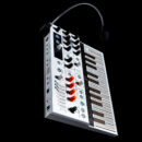 Arturia MicroFreaks Vocoder edition synth hardware producer music midiware strumentimusicali