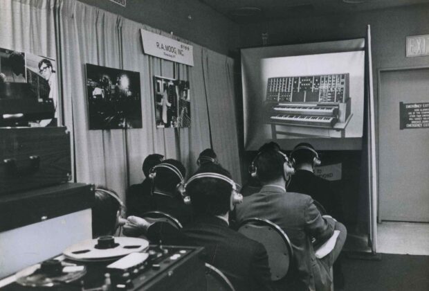 Bob Moog documentary sintetizzatore synth hardware midiware strumentimusicali