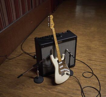 Fender Stratocaster Nile Rodgers the chic chitarra elettrica signature strumentimusicali