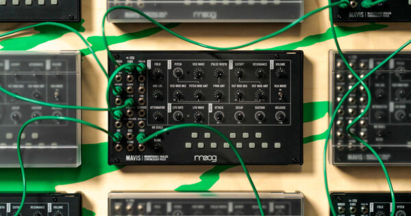 moog mavis semi-modular synth sintetizzatore modulare hardware digital midiware strumentimusicali
