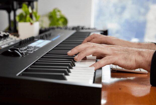 Novation Launchkey 88 tastiera master keyboard producer music midiware strumentimusicali