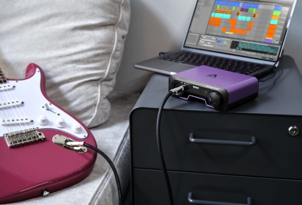 Apogee Boom interfaccia audio home studio recording chitarra guitar dsp soundwave strumentimusicali
