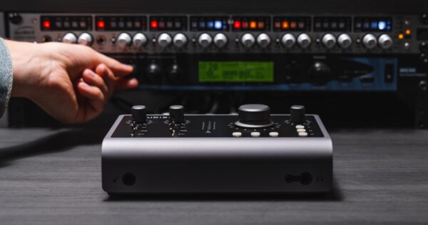 Audient iD24 recording studio home project leading technologies strumenti musicali