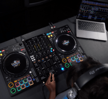Pioneer DDJ-FLX10 controller dj track separation lighting rekordbox Serato dj pro On Jog Display Mix Point Link Magvel Fader Frenexport news audiofader