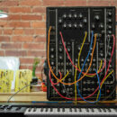 moog model 10 back in stock robert moog 1971 vintage modular synth news midiware smstrumentimusicali.it