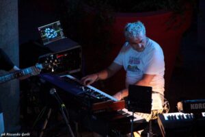 concertozzo riccardo gerbi sm strumenti musicali elio e le storie tese biella