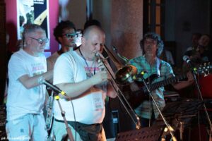 concertozzo riccardo gerbi sm strumenti musicali elio e le storie tese biella