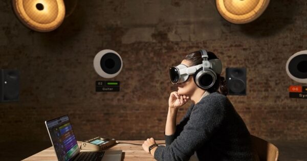Neumann VIS review Virtual Immersive Studio Neumann Apple Vision Pro mixing immersivo Dolby Atmos Spatial Audio Riccardo Gerbi